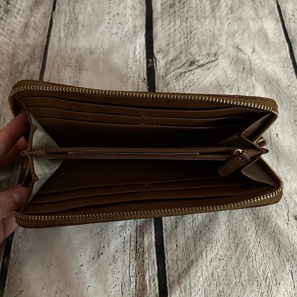 Calvin Klein Brown Leather Wallet, Pre-owned - Picture 4 of 4